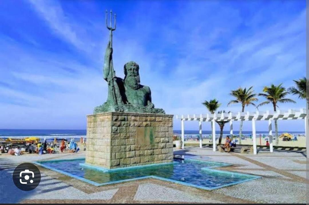 Ape Privilegiado No Centro Da Ocian E A 150M Da Praia E Feirinha, Com Wi-Fi E Garagem ! Praia Grande  Buitenkant foto